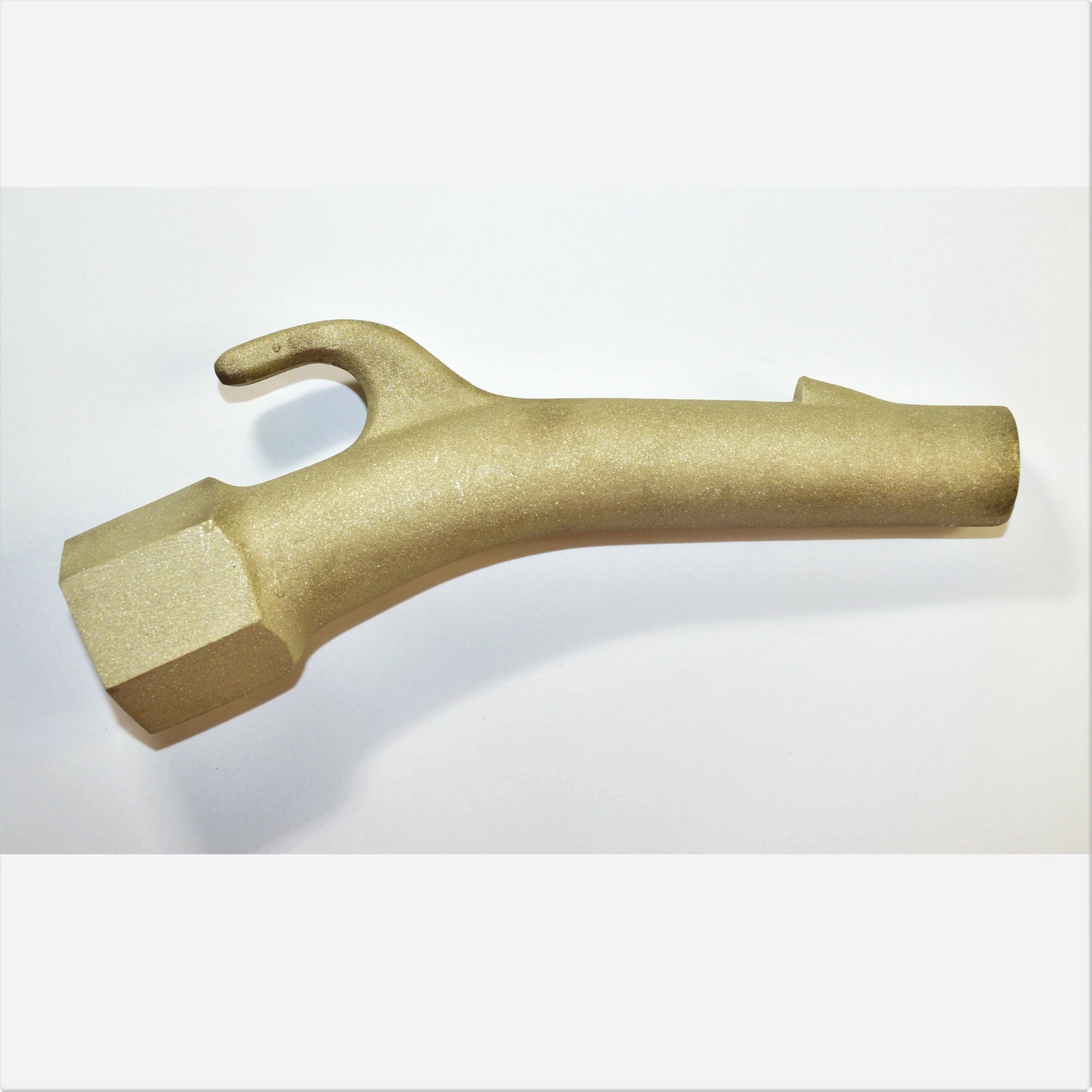 Brass Banana Nozzle with Hook - 1 (NPT) Internal Pipe Thread - Vic's 66