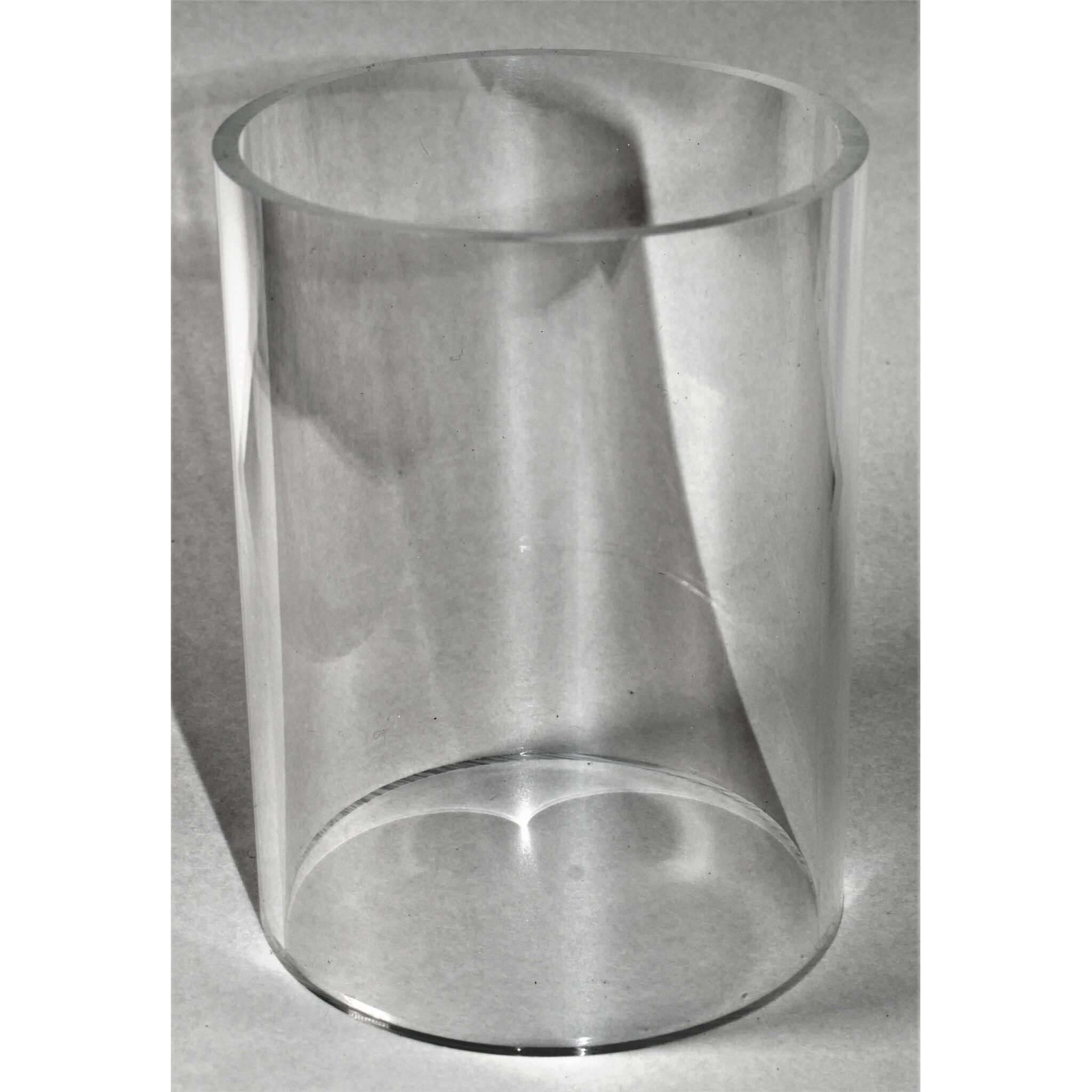 Cylinder Plexiglass 3" OD x 4" L Vic's 66